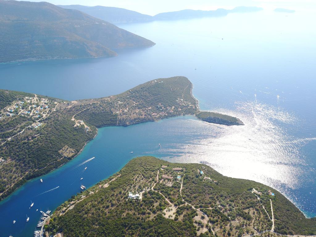 Villas Amantea- Four Villas With Big Pool And Infinity Pool * Syvota