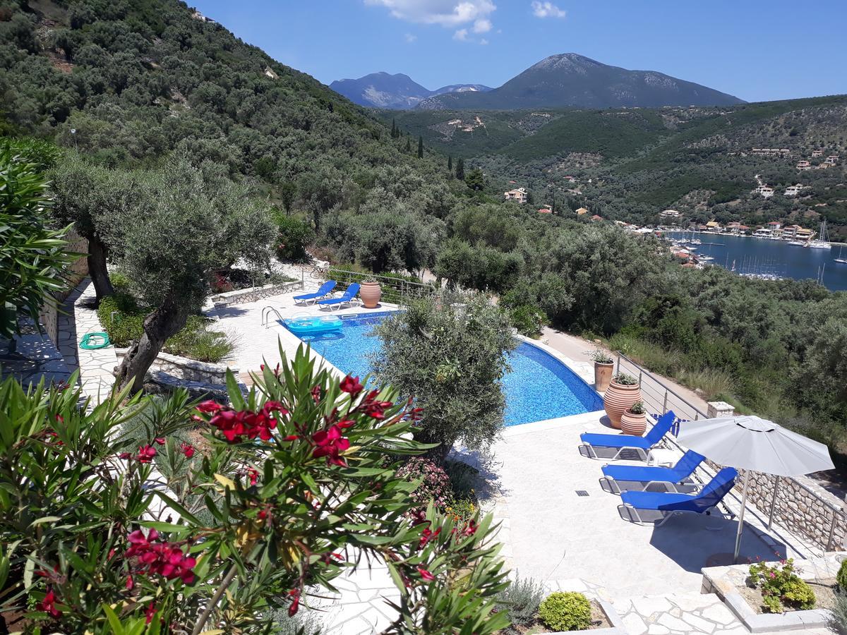 Ferienhaus Villas Amantea- Four Villas With Big Pool And Infinity Pool