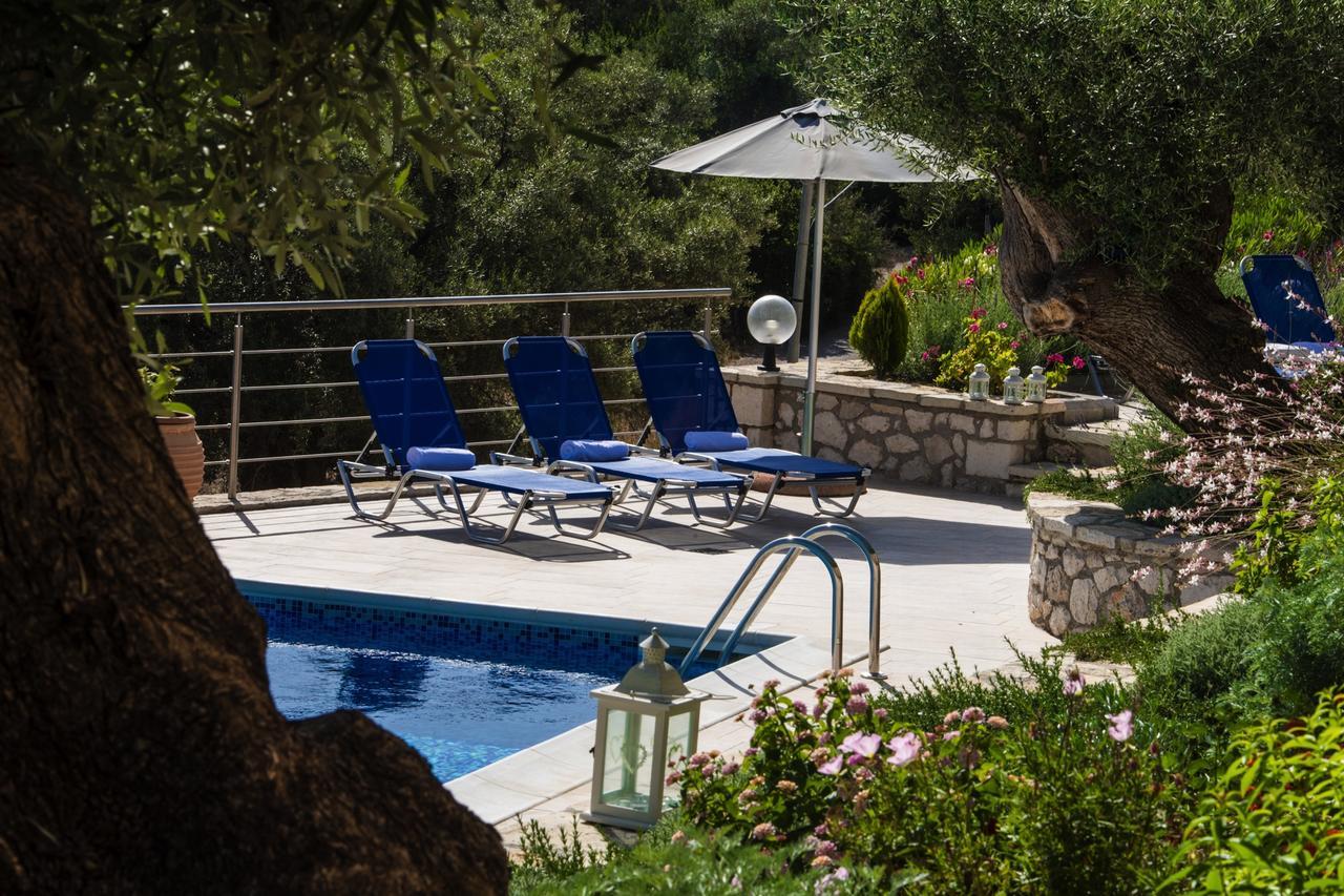 Ferienhaus Villas Amantea- Four Villas With Big Pool And Infinity Pool