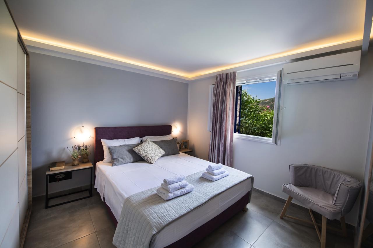 Ferienhaus Villas Amantea- Four Villas With Big Pool And Infinity Pool