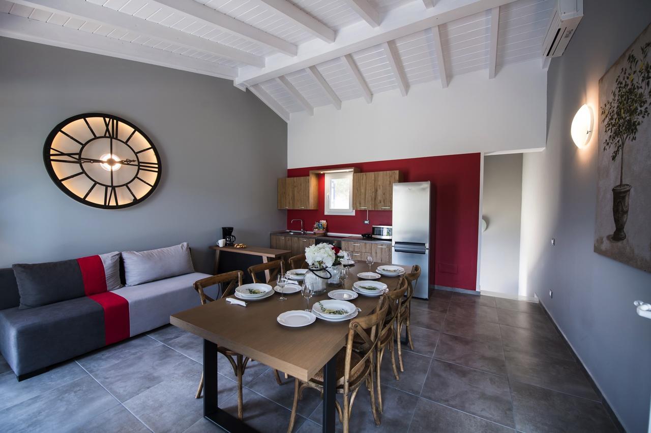 Ferienhaus Villas Amantea- Four Villas With Big Pool And Infinity Pool Syvota