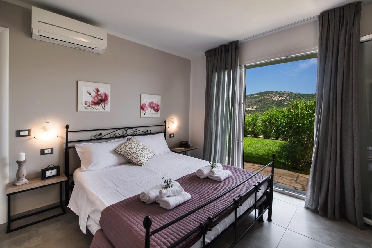 Villas Amantea- Four Villas With Big Pool And Infinity Pool