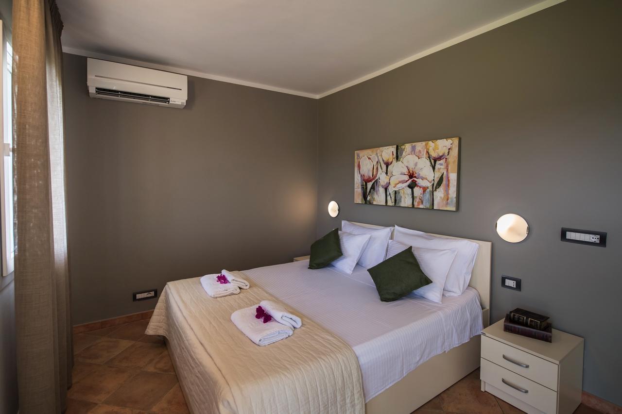 Vakantiehuis Amantea- Four With Big Pool And Infinity Pool *